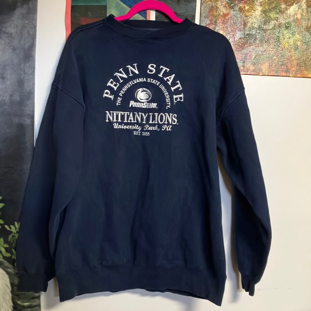 Vintage penn state navy blue sweatshirt with embroidered logo